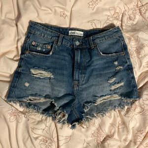 Zara The High Waist Shorts